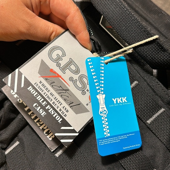 DOUBLE 🔫🔫 case - Picture 4 of 16